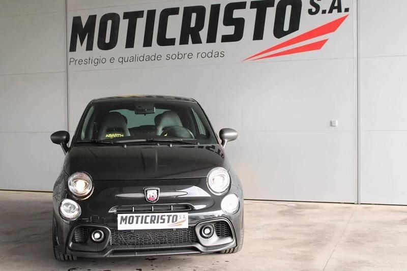 Usado Abarth 500 131 kW (179 HP) 2024 Preto Citadino
