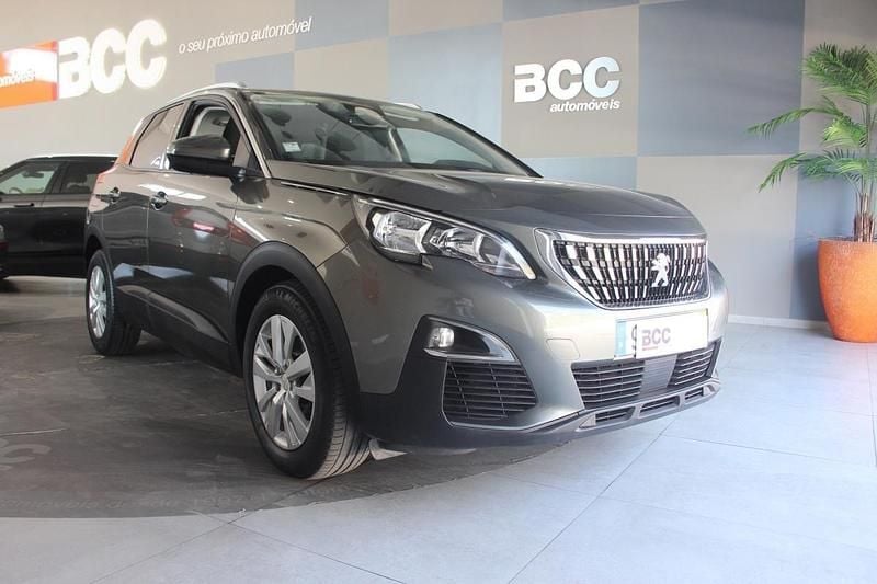 Cinza Usado 2017 Peugeot 3008 Active SUV | € 16.990 (Preço justo) - Imagem 1/4