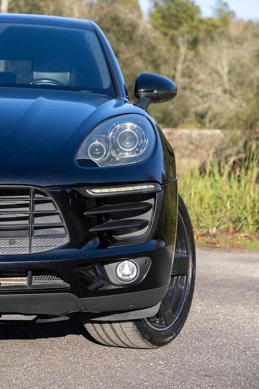 Usado Porsche Macan 252 HP (185 kW) 2017 Preto SUV