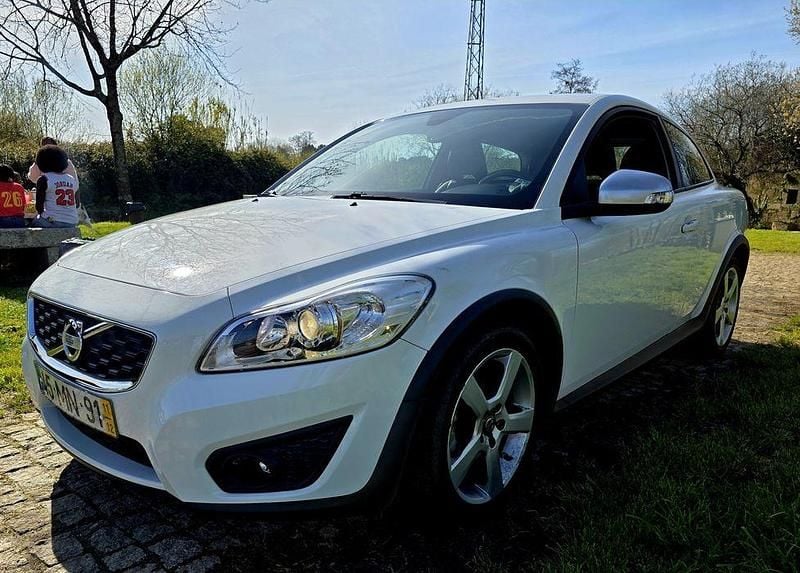 Usado Volvo C30 R-Design 115 HP (84 kW) 2011 Citadino