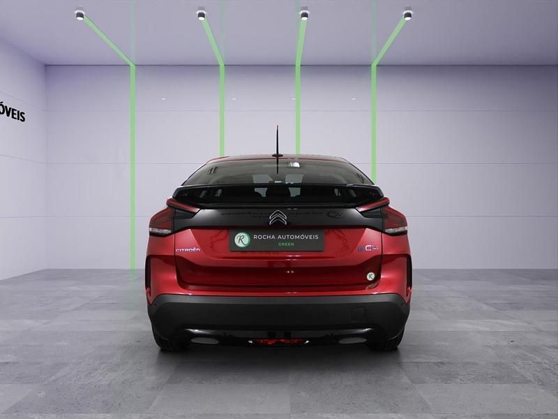 Usado Citroën e-C4 100 kW (136 HP) 2024 Vermelho SUV