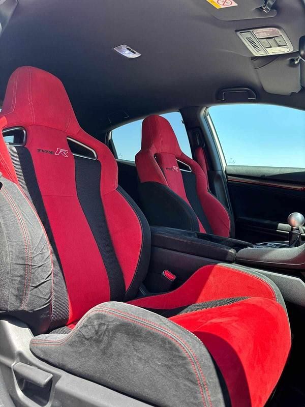 Usado Honda Civic 320 HP (235 kW) 2020 Branco