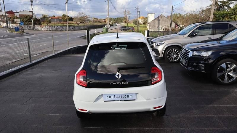 Usado Renault Twingo 75 HP (55 kW) 2020 Branco Citadino