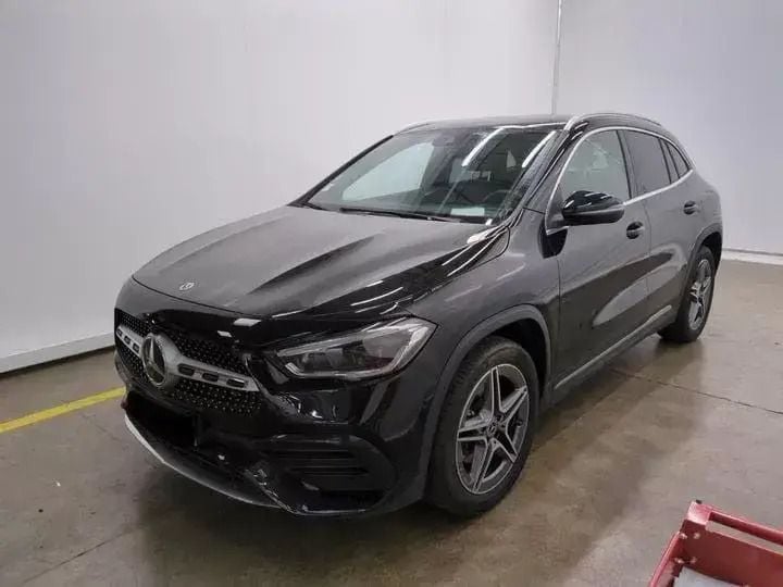 Usado Mercedes GLA250 AMG line 218 HP (160 kW) 2021 Preto SUV
