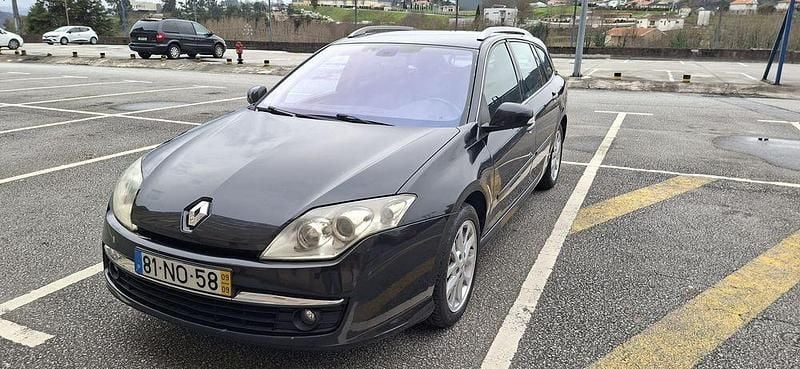 Usado Renault Laguna III 150 HP (110 kW) 2009 Sedan