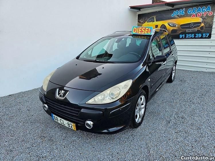 Usado Peugeot 307 90 HP (66 kW) 2006 Preto Carrinha