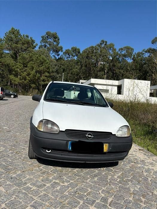 Usado 2000 Opel Corsa | € 1.000 - Imagem 1/4