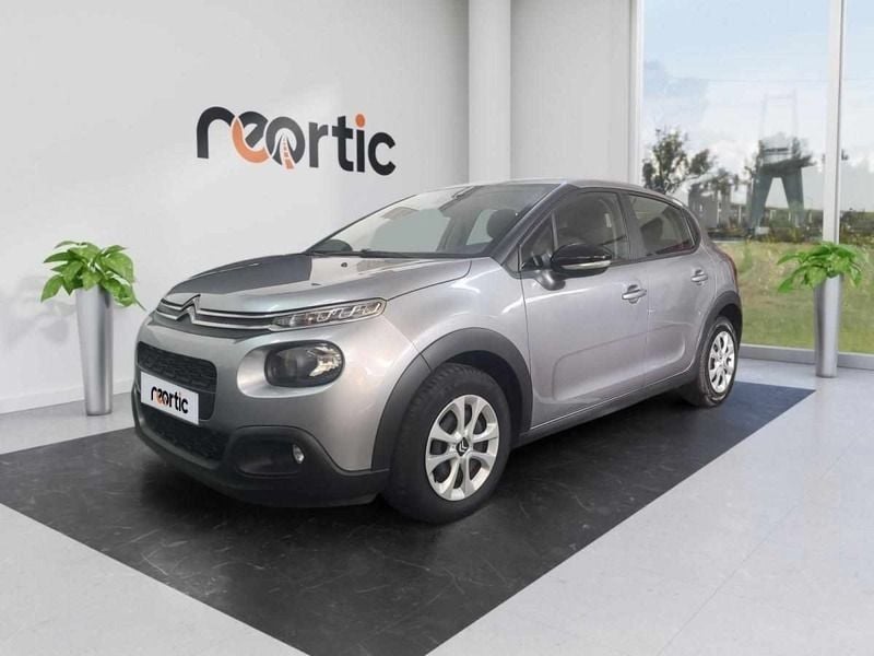 Cinzento Usado 2019 Citroën C3 Feel Citadino | € 13.490 (Preço justo) - Imagem 1/4