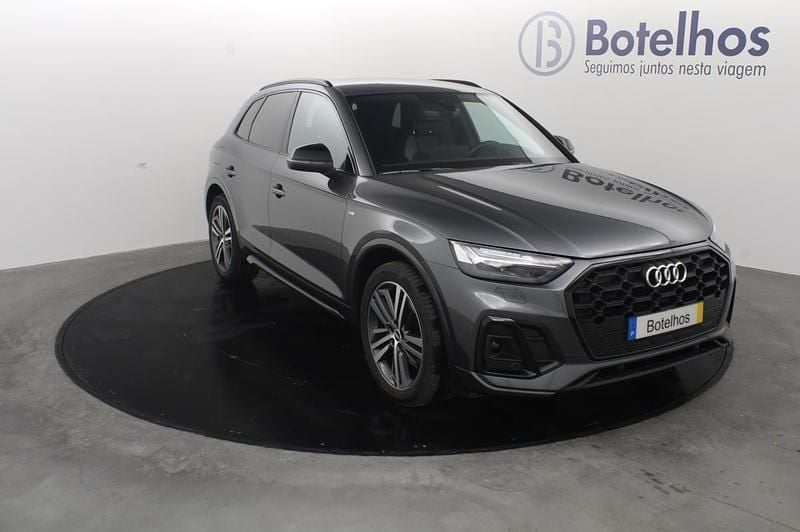 Preto Usado 2022 Audi Q5 S-Line SUV | € 49.900 (Preço justo) - Imagem 1/4