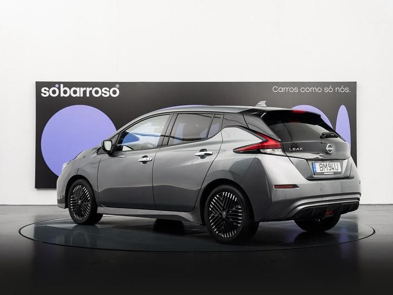 Usado Nissan Leaf N-Connecta 110 kW (150 HP) 2024 Cinza Citadino