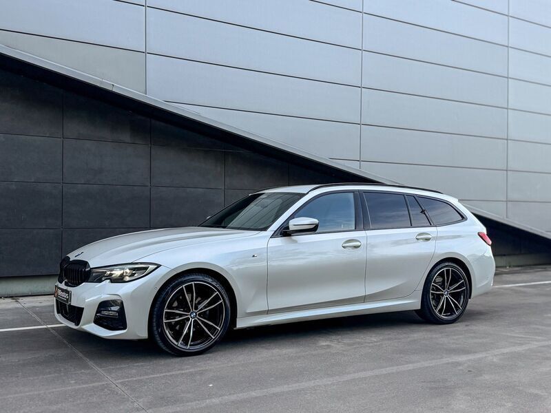 Branco Usado 2020 BMW 320 Carrinha | € 35.990 (Preço elevado) - Imagem 1/4