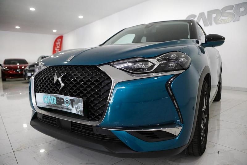 Usado DS Automobiles DS3 Crossback Rivoli 130 HP (95 kW) 2021 Azul SUV