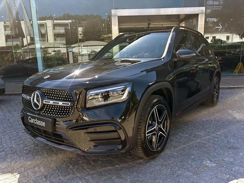Preto cosmos Novo 2025 Mercedes GLB180 Advanced Plus SUV | € 57.500 (Preço elevado) - Imagem 1/4