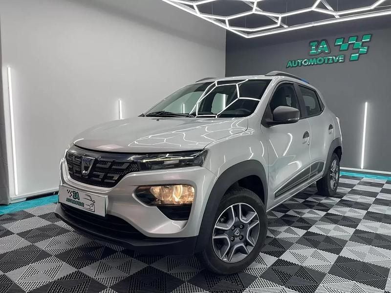 Cinzento Usado 2021 Dacia Spring Comfort Plus Citadino | € 10.499 (Preço justo) - Imagem 1/4