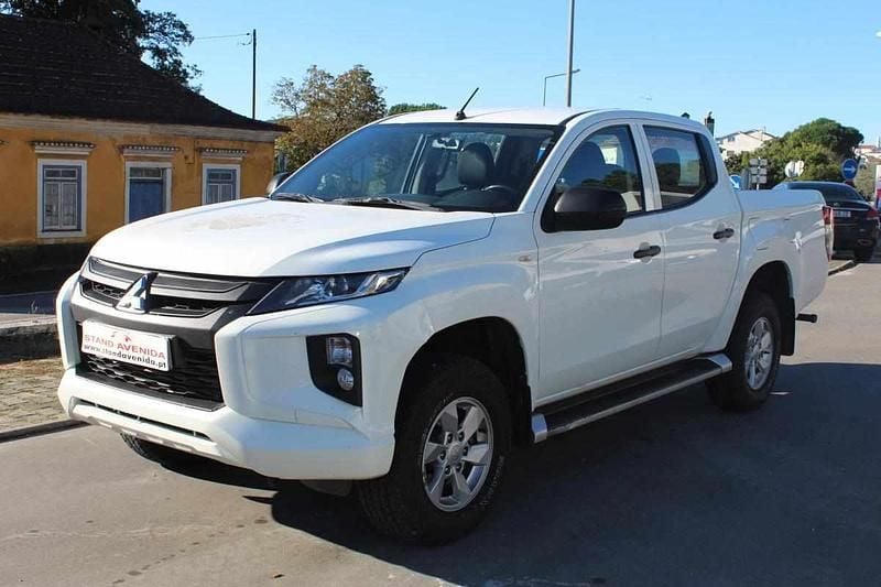 Branco Usado 2021 Mitsubishi L200 Pickup | € 27.600 (Bom preço) - Imagem 1/4