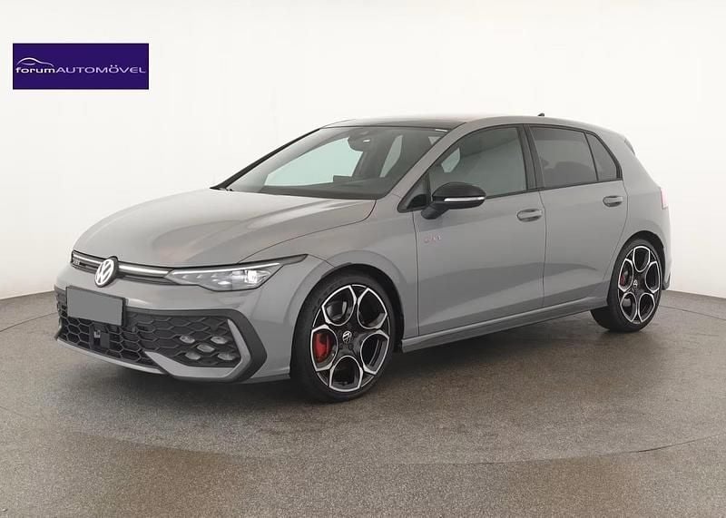 Usado VW Golf VIII 265 HP (194 kW) 2025 Cinzento