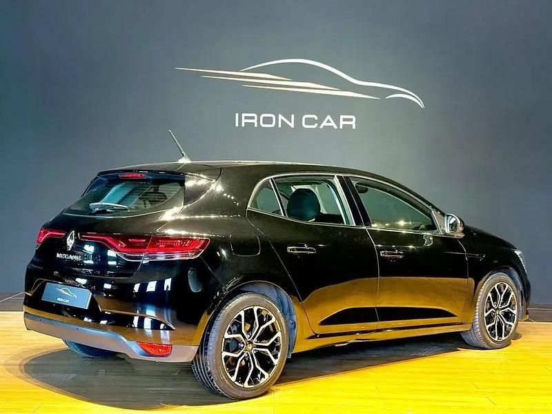 Usado Renault Mégane IV LIMITED 115 HP (84 kW) 2021 Preto Citadino