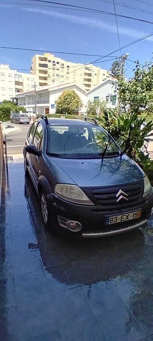 Usado 2007 Citroën C3 XTR Citadino | € 4.500 - Imagem 1/4