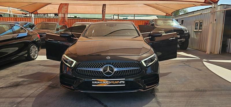 Cinza Usado 2018 Mercedes CLS400 AMG line Sedan | € 58.000 - Imagem 1/4
