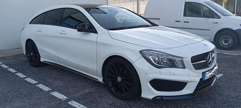 Usado 2015 Mercedes CLA220 AMG Sedan | € 21.000 - Imagem 1/4