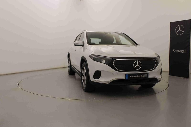 Branco Usado 2023 Mercedes EQA250 Progressive SUV | € 37.990 (Preço justo) - Imagem 1/4