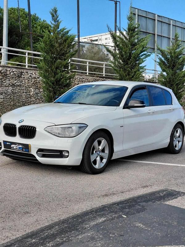 Branco Usado 2014 BMW 116 Citadino | € 14.490 (Preço justo) - Imagem 1/4