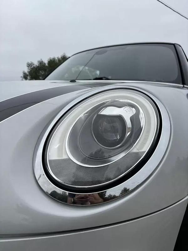 Usado Mini Cooper Coupé 116 HP (85 kW) 2016 Cinza prata Coupé