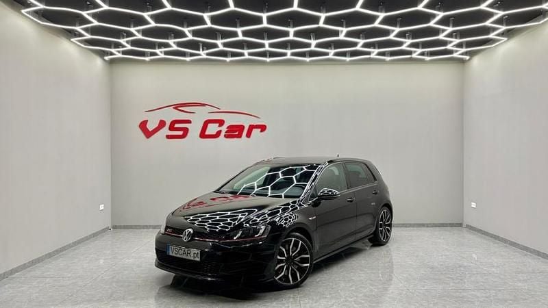 Preto Usado 2015 VW Golf VII | € 25.500 (Preço elevado) - Imagem 1/4