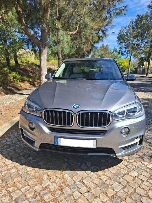 Usado 2019 BMW X5 Comfort Edition SUV | € 43.000 - Imagem 1/4