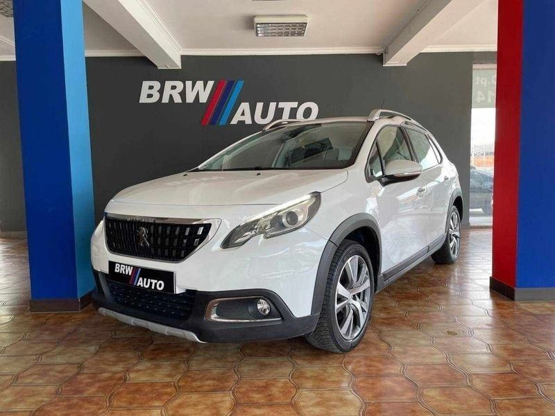 Branco Usado 2016 Peugeot 2008 Style SUV | € 13.190 (Preço elevado) - Imagem 1/4