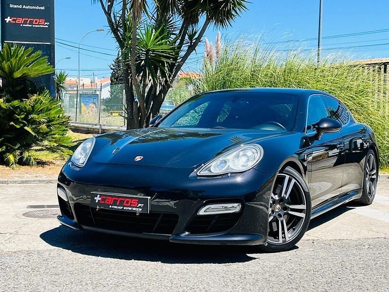 Preto Usado 2011 Porsche Panamera Turbo Sedan | € 48.900 - Imagem 1/4