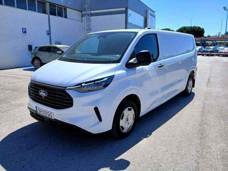 Branco Usado 2024 Ford Transit Custom | € 35.950 (Caro) - Imagem 1/4