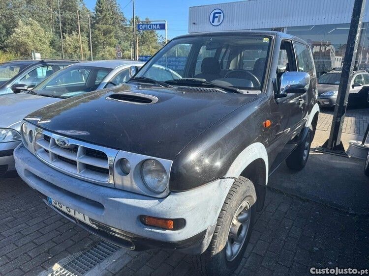 Preto Usado 1997 Ford Maverick SUV | € 4.900 - Imagem 1/1