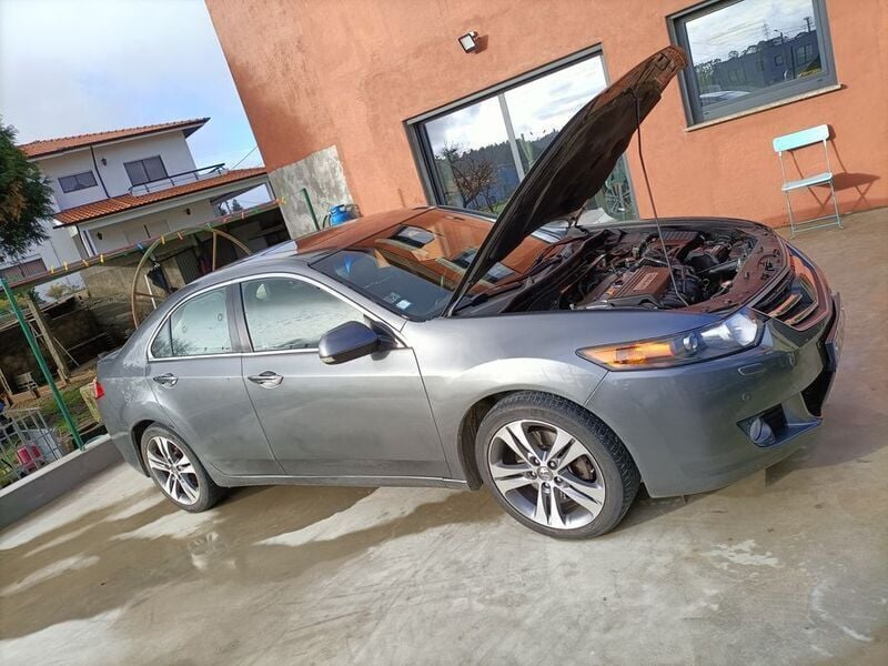 Usado 2008 Honda Accord Type S Sedan | € 14.999 - Imagem 1/4