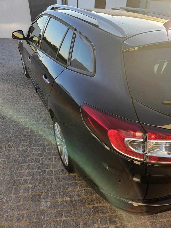 Preto Usado 2015 Renault Mégane GrandTour Carrinha | € 8.200 (Super Preço) - Imagem 1/4
