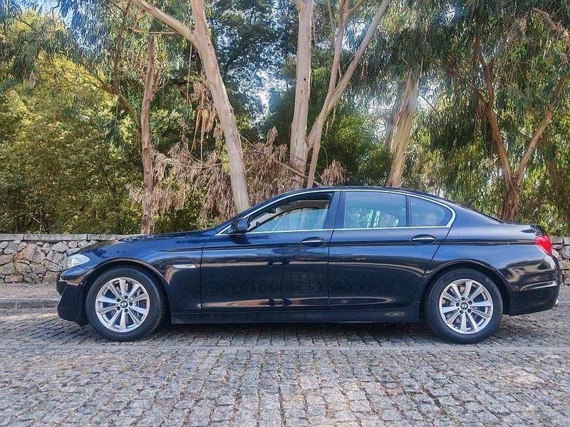 Usado 2010 BMW 530 Sedan | € 13.500 - Imagem 1/4
