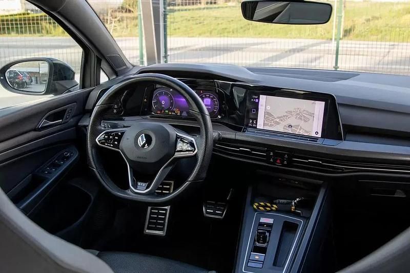 Usado VW Golf VIII GTD 200 HP (147 kW) 2021 Cinza antracite Citadino