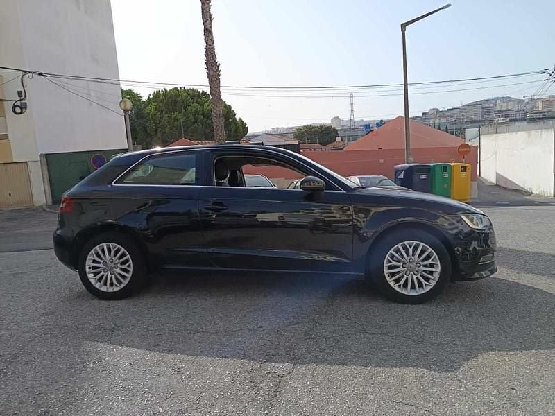 Preto Usado 2012 Audi A3 Premium | € 11.950 (Bom preço) - Imagem 1/4