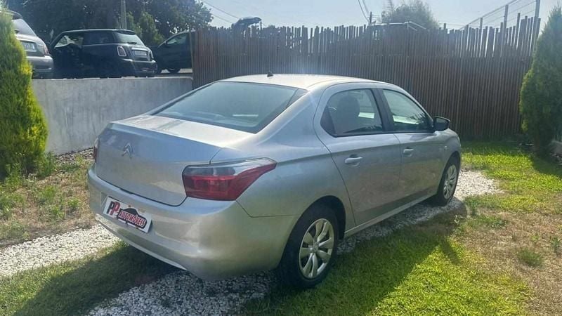 Usado Citroën C-Elysee I 72 HP (52 kW) 2013 Cinzento Sedan