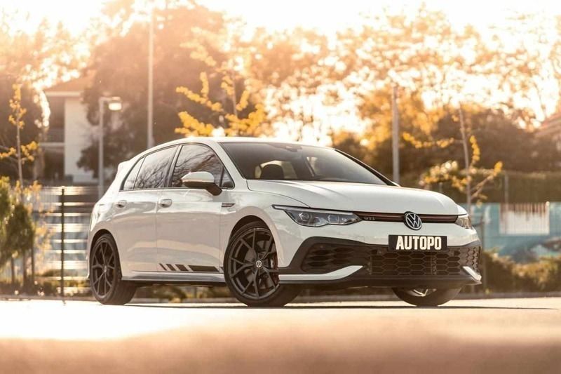 Branco Usado 2021 VW Golf VIII GTI Clubsport | € 39.900 (Preço justo) - Imagem 1/4