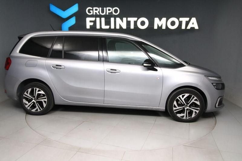 Cinza Usado 2021 Citroën C4 PureTech Monovolume | € 15.990 (Bom preço) - Imagem 1/4