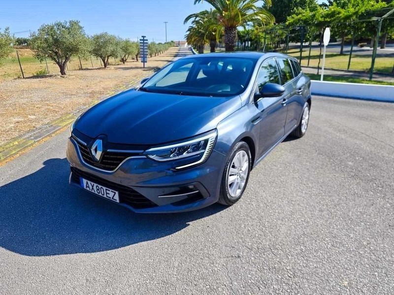 Cinzento Usado 2023 Renault Mégane IV Carrinha | € 19.850 (Bom preço) - Imagem 1/4