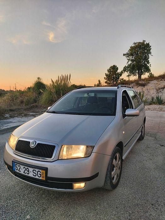 Usado 2001 Skoda Fabia Sedan | € 2.150 (Preço elevado) - Imagem 1/4