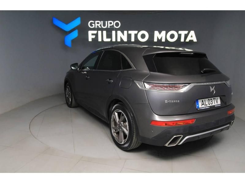 Usado DS Automobiles DS7 Crossback Rivoli 225 HP (165 kW) 2021 Cinzento SUV