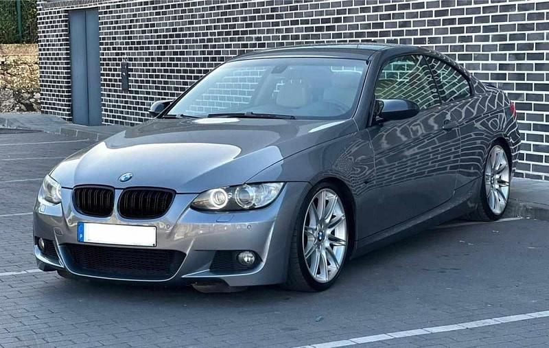 Usado BMW 335 306 HP (225 kW) 2007 Cinzento