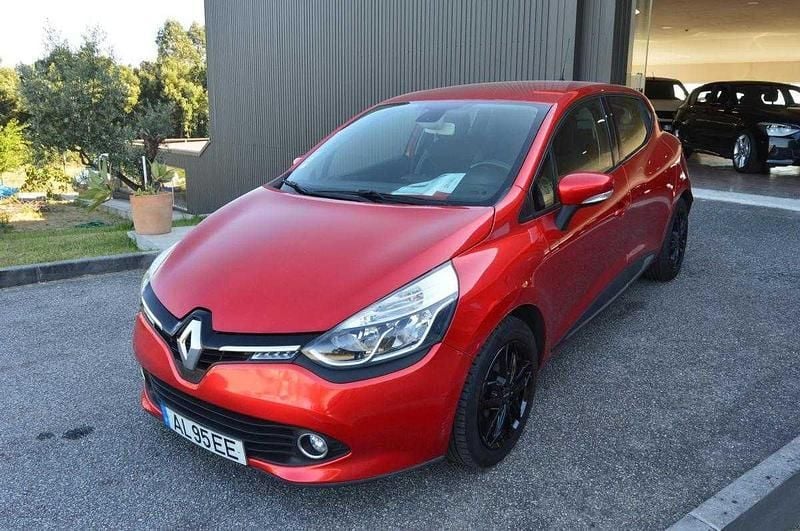 Vermelho Usado 2016 Renault Clio IV | € 9.500 (Bom preço) - Imagem 1/2