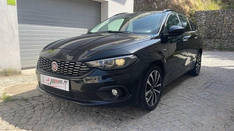 Usado 2019 Fiat Tipo Lounge Carrinha | € 5.990 (Super Preço) - Imagem 1/4