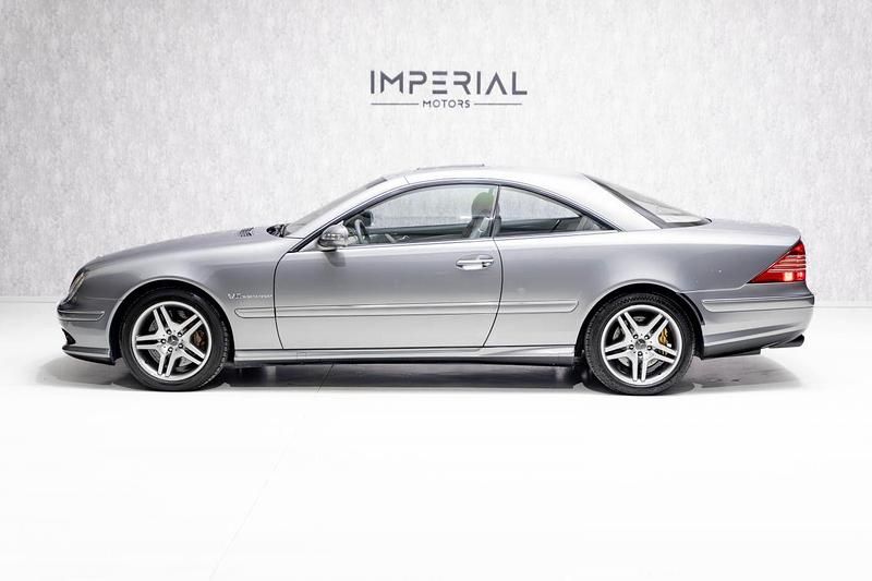 Usado Mercedes CL55 AMG AMG 500 HP (367 kW) 2003 Cinza Coupé