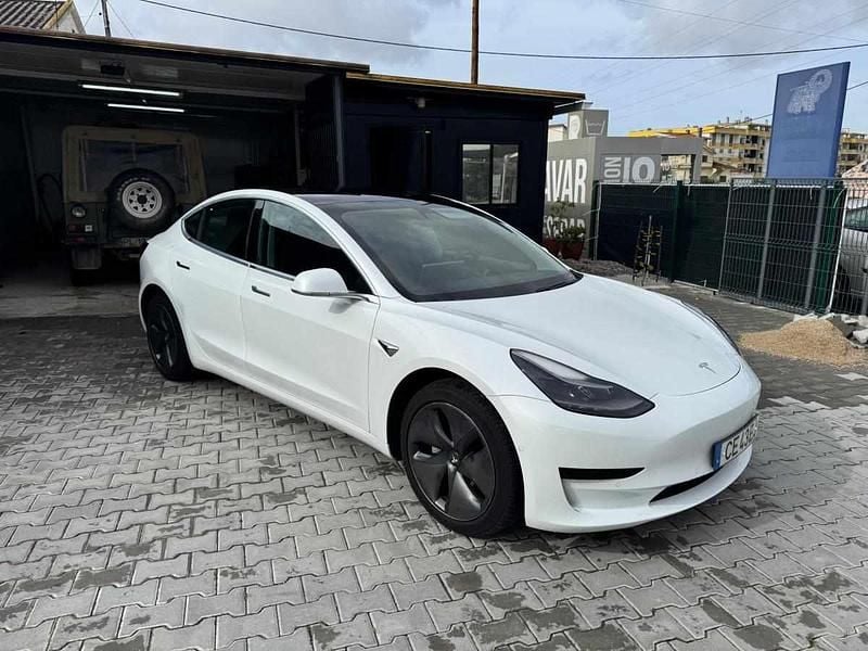 Usado Tesla Model 3 Standard Range Plus 189 kW (258 HP) 2020 Branco Sedan