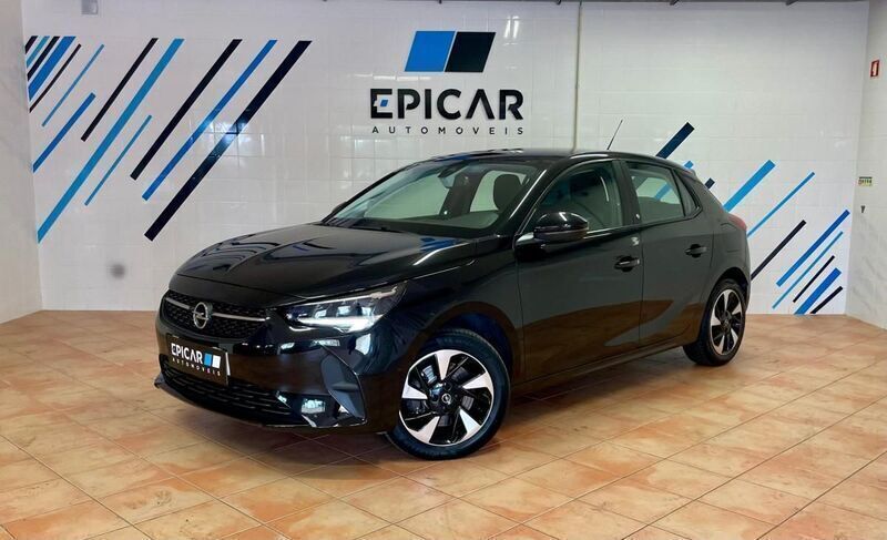 Preto Usado 2021 Opel Corsa-e Business Edition Citadino | € 15.250 (Preço justo) - Imagem 1/4